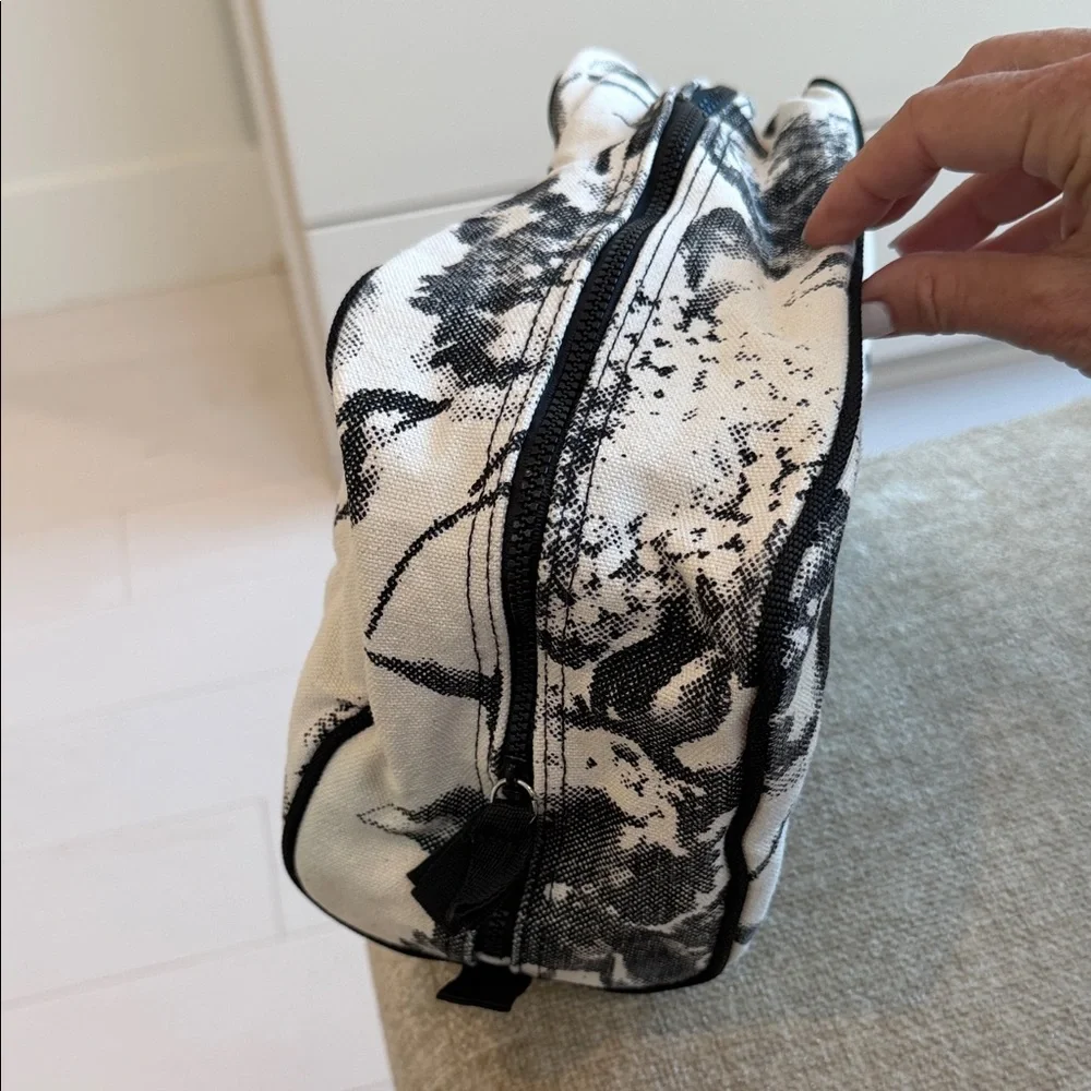 Assorted Women's Cosmetic Bags
